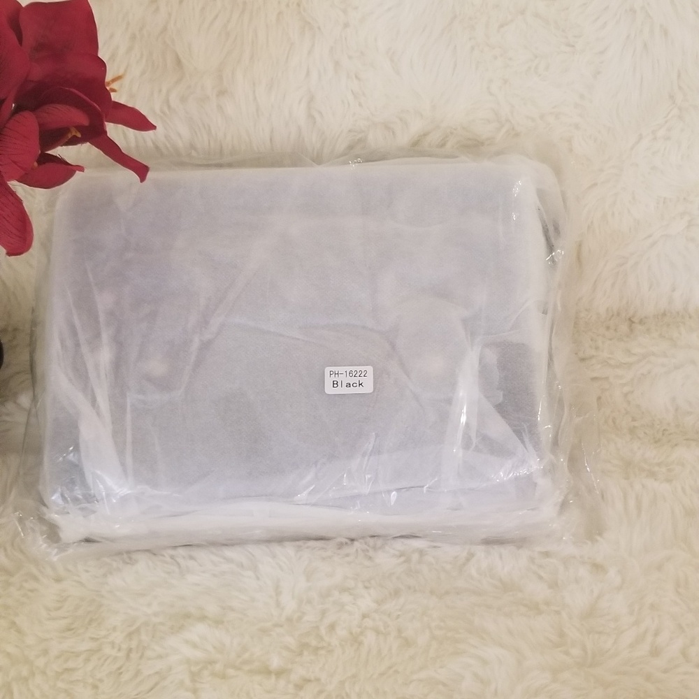 Sold Out . NWT. Pink Haley Handbag2 - Picture 4 of 4